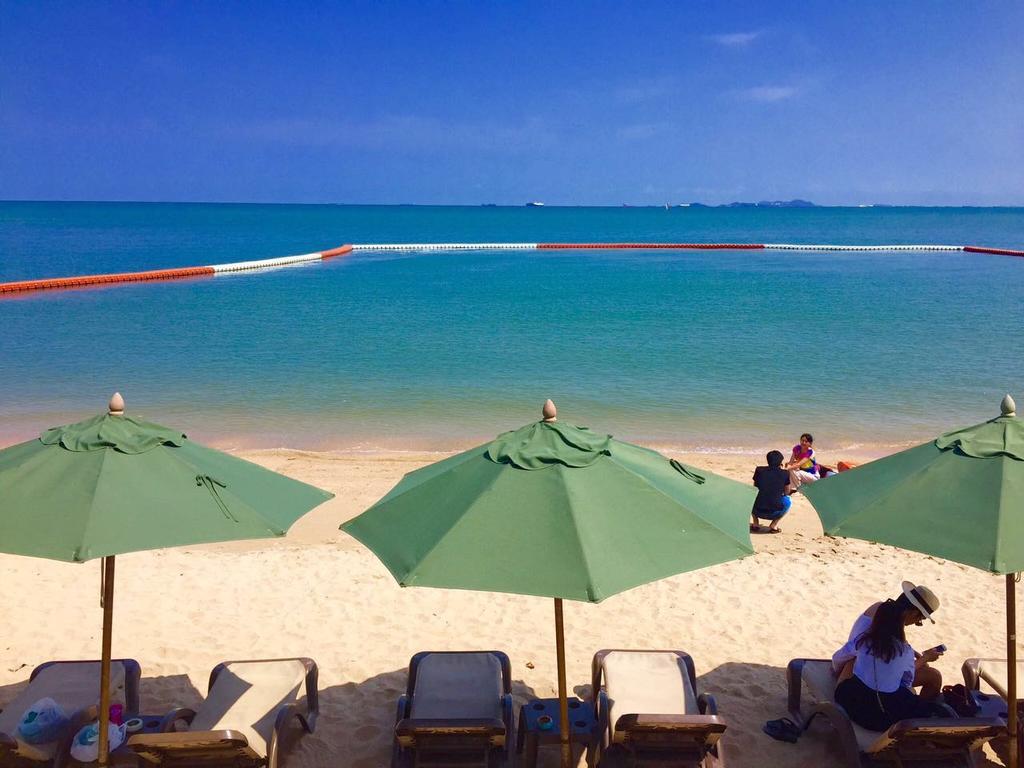 Club Royal Suites Pattaya Exteriör bild