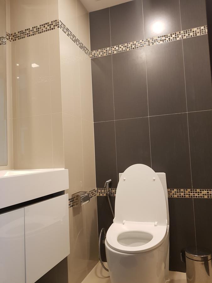 Club Royal Suites Pattaya Exteriör bild